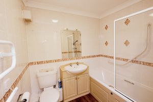BATHROOM- click for photo gallery